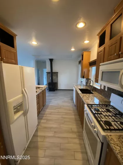7 Palomino, Yerington, Nevada 89447, 3 Bedrooms Bedrooms, ,2 BathroomsBathrooms,Residential,Residential,Palomino,250052221