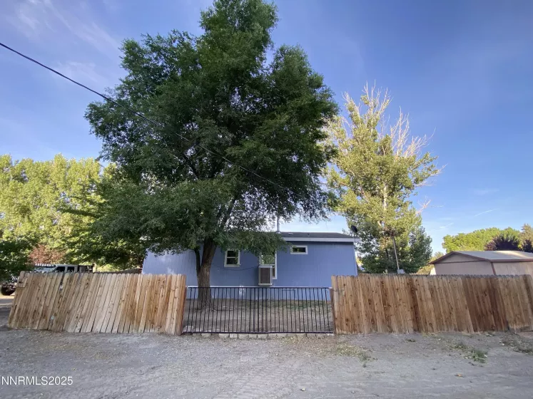 7 Palomino, Yerington, Nevada 89447, 3 Bedrooms Bedrooms, ,2 BathroomsBathrooms,Residential,Residential,Palomino,250052221