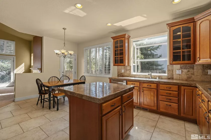 6540 Monticello, Reno, Nevada 89519, 5 Bedrooms Bedrooms, ,4 BathroomsBathrooms,Residential,Residential,Monticello,250004146