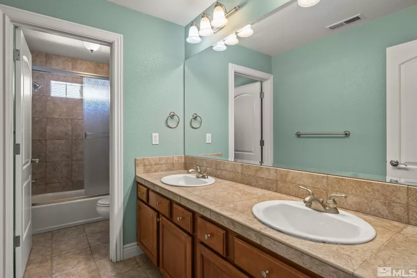 6540 Monticello, Reno, Nevada 89519, 5 Bedrooms Bedrooms, ,4 BathroomsBathrooms,Residential,Residential,Monticello,250004146