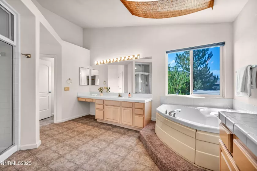 3398 Big Sky, Reno, Nevada 89503, 4 Bedrooms Bedrooms, ,3 BathroomsBathrooms,Residential,Residential,Big Sky,250052141