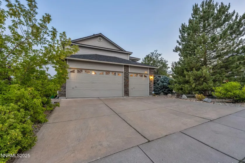 3398 Big Sky, Reno, Nevada 89503, 4 Bedrooms Bedrooms, ,3 BathroomsBathrooms,Residential,Residential,Big Sky,250052141
