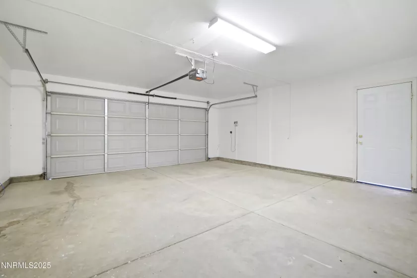 130 Deschutes, Dayton, Nevada 89403, 3 Bedrooms Bedrooms, ,2 BathroomsBathrooms,Residential,Residential,Deschutes,250052142
