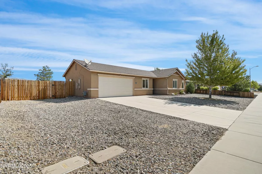130 Deschutes, Dayton, Nevada 89403, 3 Bedrooms Bedrooms, ,2 BathroomsBathrooms,Residential,Residential,Deschutes,250052142