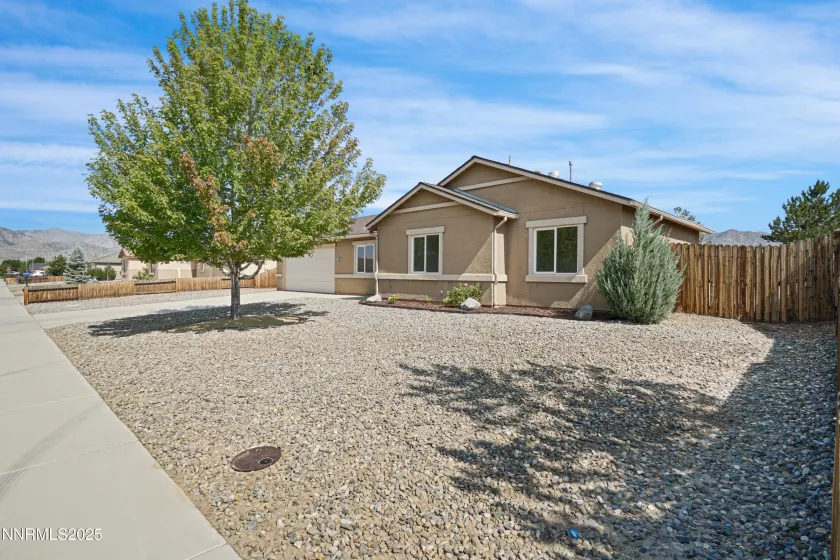 130 Deschutes, Dayton, Nevada 89403, 3 Bedrooms Bedrooms, ,2 BathroomsBathrooms,Residential,Residential,Deschutes,250052142