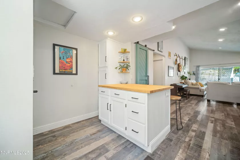 2787 Randolph, Reno, Nevada 89502, 2 Bedrooms Bedrooms, ,2 BathroomsBathrooms,Residential,Residential,Randolph,250052147
