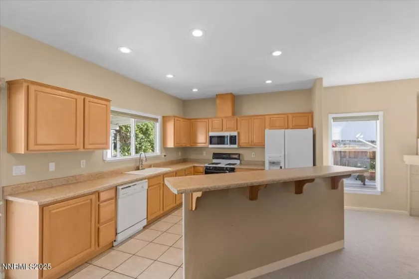 9732 Autumn Leaf, Reno, Nevada 89506, 3 Bedrooms Bedrooms, ,2 BathroomsBathrooms,Residential,Residential,Autumn Leaf,250052224