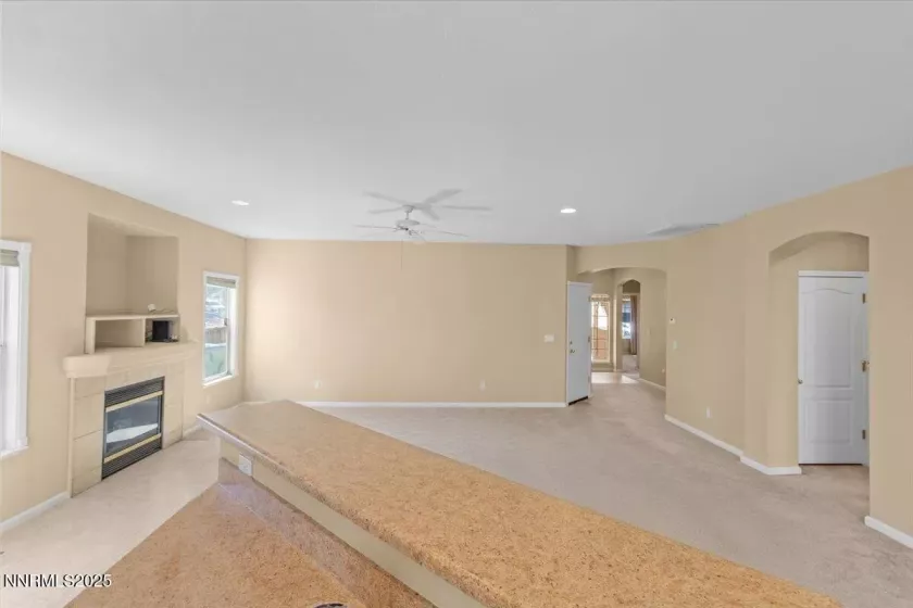 9732 Autumn Leaf, Reno, Nevada 89506, 3 Bedrooms Bedrooms, ,2 BathroomsBathrooms,Residential,Residential,Autumn Leaf,250052224