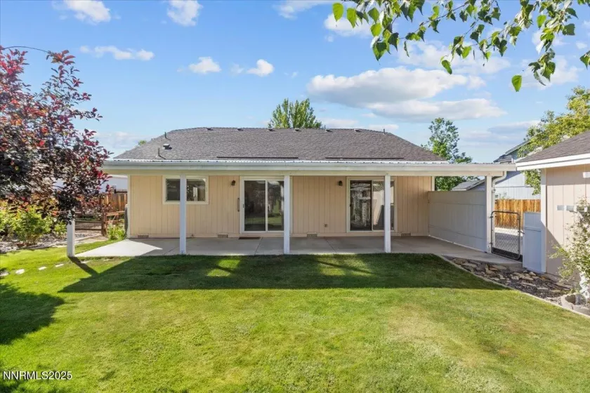 9732 Autumn Leaf, Reno, Nevada 89506, 3 Bedrooms Bedrooms, ,2 BathroomsBathrooms,Residential,Residential,Autumn Leaf,250052224