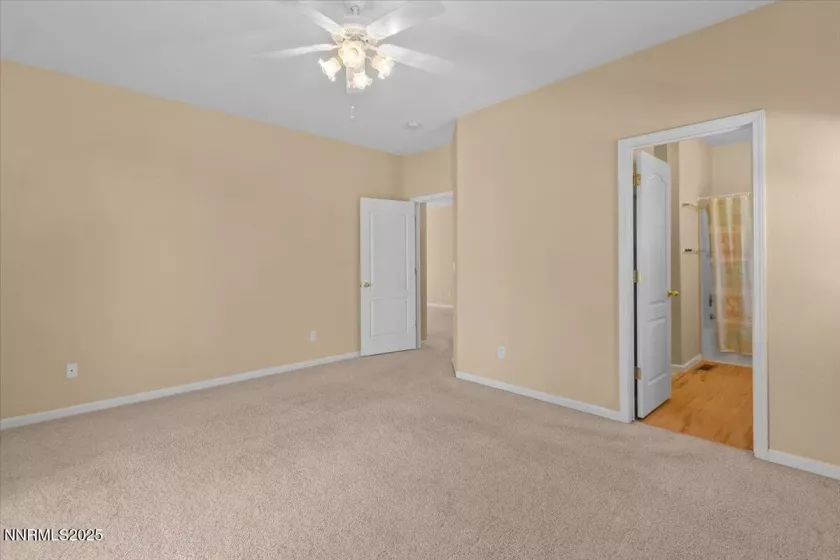 9732 Autumn Leaf, Reno, Nevada 89506, 3 Bedrooms Bedrooms, ,2 BathroomsBathrooms,Residential,Residential,Autumn Leaf,250052224