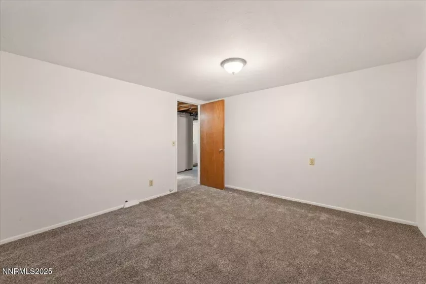 2002 F, Sparks, Nevada 89431, 4 Bedrooms Bedrooms, ,3 BathroomsBathrooms,Residential,Residential,F,250052230