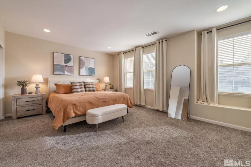 1647 Lone Oak, Reno, Nevada 89523, 3 Bedrooms Bedrooms, ,3 BathroomsBathrooms,Residential,Residential,Lone Oak,250003059