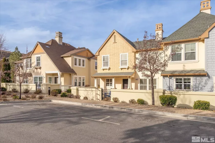 1647 Lone Oak, Reno, Nevada 89523, 3 Bedrooms Bedrooms, ,3 BathroomsBathrooms,Residential,Residential,Lone Oak,250003059
