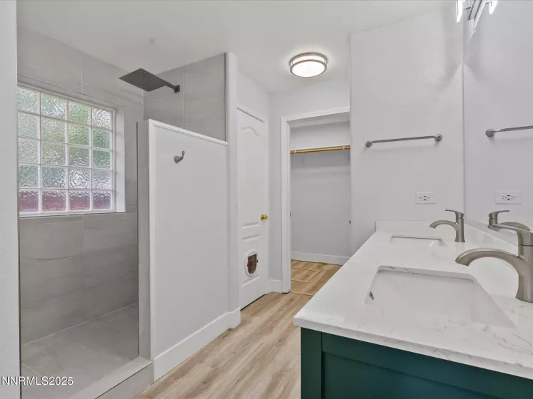 1103 Dixie, Fernley, Nevada 89408, 3 Bedrooms Bedrooms, ,2 BathroomsBathrooms,Residential,Residential,Dixie,250052232