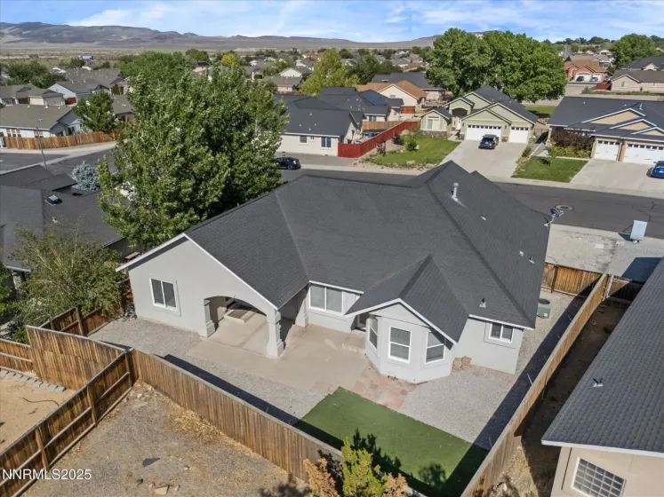1103 Dixie, Fernley, Nevada 89408, 3 Bedrooms Bedrooms, ,2 BathroomsBathrooms,Residential,Residential,Dixie,250052232