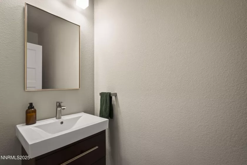 3375 Culpepper, Sparks, Nevada 89434, 4 Bedrooms Bedrooms, ,4 BathroomsBathrooms,Residential,Residential,Culpepper,250052233
