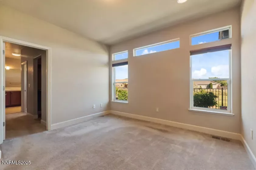 989 Peach Blossom, Sparks, Nevada 89436, 2 Bedrooms Bedrooms, ,2 BathroomsBathrooms,Residential,Residential,Peach Blossom,250052238