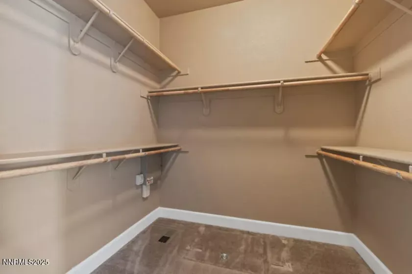989 Peach Blossom, Sparks, Nevada 89436, 2 Bedrooms Bedrooms, ,2 BathroomsBathrooms,Residential,Residential,Peach Blossom,250052238