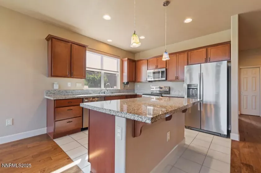 989 Peach Blossom, Sparks, Nevada 89436, 2 Bedrooms Bedrooms, ,2 BathroomsBathrooms,Residential,Residential,Peach Blossom,250052238