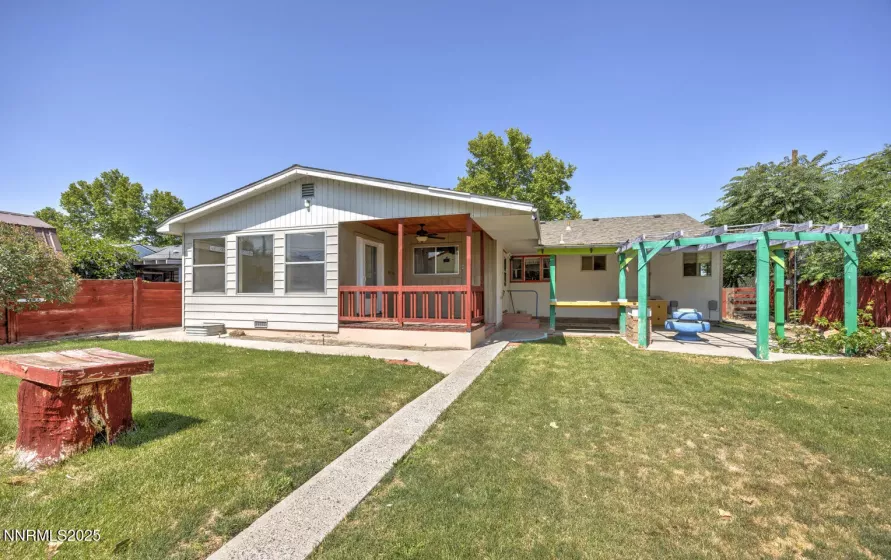 445 Allen, Fallon, Nevada 89406, 3 Bedrooms Bedrooms, ,2 BathroomsBathrooms,Residential,Residential,Allen,250052237