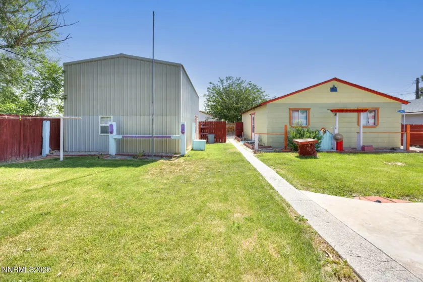 445 Allen, Fallon, Nevada 89406, 3 Bedrooms Bedrooms, ,2 BathroomsBathrooms,Residential,Residential,Allen,250052237