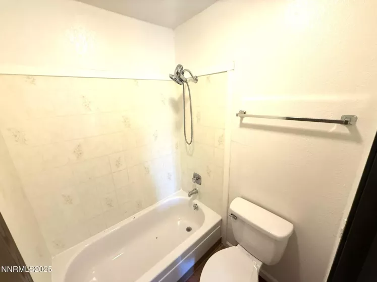 2450 Lymbery, Reno, Nevada 89509, ,1 BathroomBathrooms,Residential,Residential,Lymbery,250052239