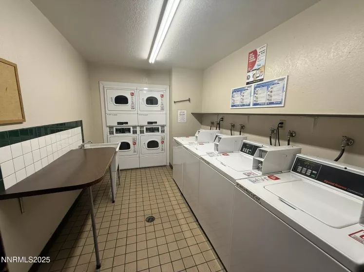 2450 Lymbery, Reno, Nevada 89509, ,1 BathroomBathrooms,Residential,Residential,Lymbery,250052239