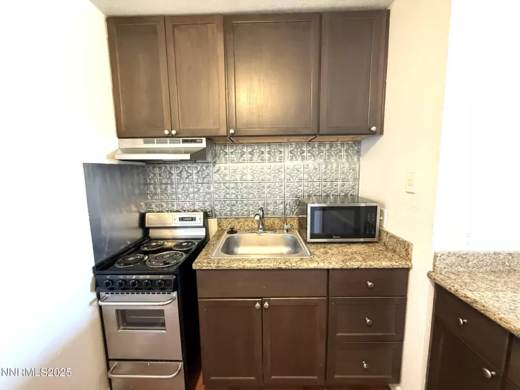 2450 Lymbery, Reno, Nevada 89509, ,1 BathroomBathrooms,Residential,Residential,Lymbery,250052239