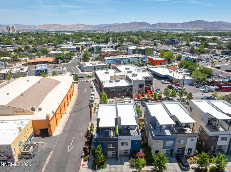 1402 Tonopah, Reno, Nevada 89509, 2 Bedrooms Bedrooms, ,2 BathroomsBathrooms,Residential,Residential,Tonopah,250052240