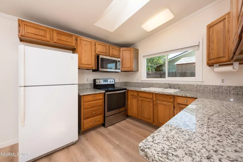 1400 Leonard, Gardnerville, Nevada 89460, 3 Bedrooms Bedrooms, ,2 BathroomsBathrooms,Residential,Residential,Leonard,250052241
