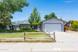 1400 Leonard, Gardnerville, Nevada 89460, 3 Bedrooms Bedrooms, ,2 BathroomsBathrooms,Residential,Residential,Leonard,250052241