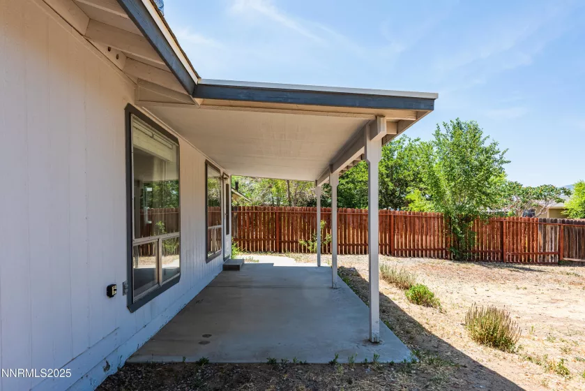 1400 Leonard, Gardnerville, Nevada 89460, 3 Bedrooms Bedrooms, ,2 BathroomsBathrooms,Residential,Residential,Leonard,250052241