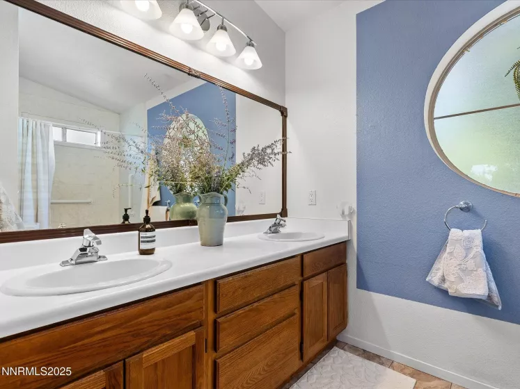 3360 Lookout, Reno, Nevada 89503, 3 Bedrooms Bedrooms, ,3 BathroomsBathrooms,Residential,Residential,Lookout,250052242