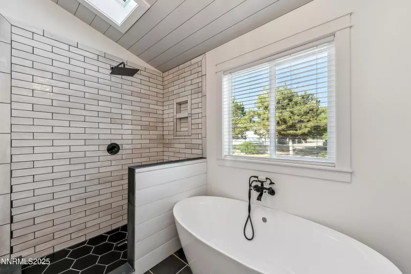2681 Kayne, Minden, Nevada 89423, 4 Bedrooms Bedrooms, ,2 BathroomsBathrooms,Residential,Residential,Kayne,250052243