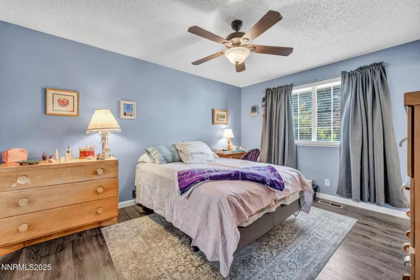 3830 Petrel, Reno, Nevada 89508, 3 Bedrooms Bedrooms, ,2 BathroomsBathrooms,Residential,Residential,Petrel,250052250