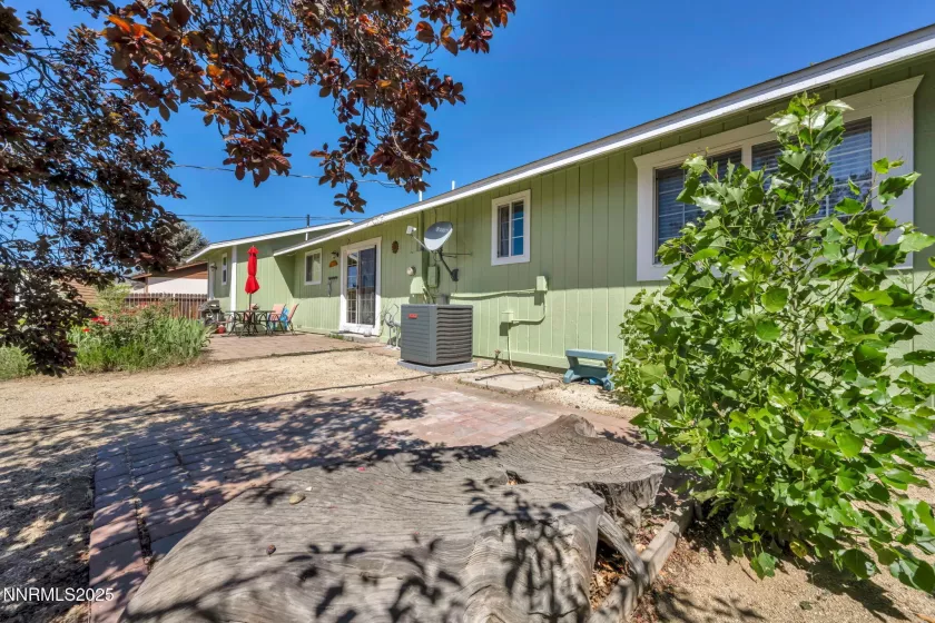 3830 Petrel, Reno, Nevada 89508, 3 Bedrooms Bedrooms, ,2 BathroomsBathrooms,Residential,Residential,Petrel,250052250