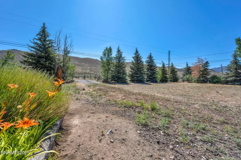 3830 Petrel, Reno, Nevada 89508, 3 Bedrooms Bedrooms, ,2 BathroomsBathrooms,Residential,Residential,Petrel,250052250