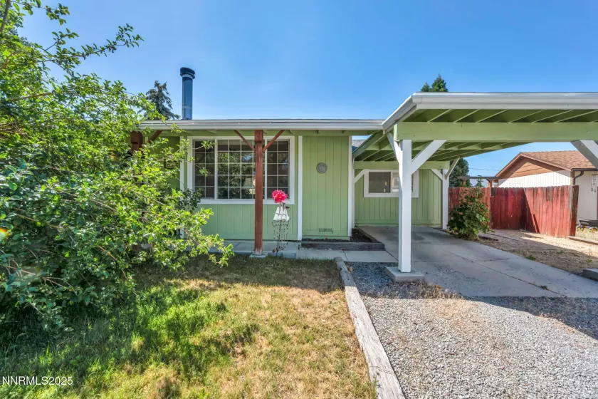 3830 Petrel, Reno, Nevada 89508, 3 Bedrooms Bedrooms, ,2 BathroomsBathrooms,Residential,Residential,Petrel,250052250