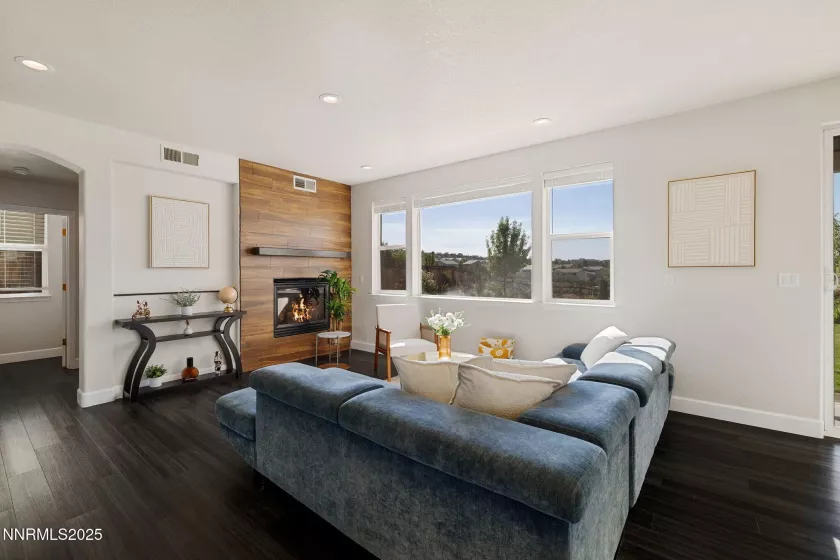 2260 Peavine Creek, Reno, Nevada 89523, 4 Bedrooms Bedrooms, ,3 BathroomsBathrooms,Residential,Residential,Peavine Creek,250052249
