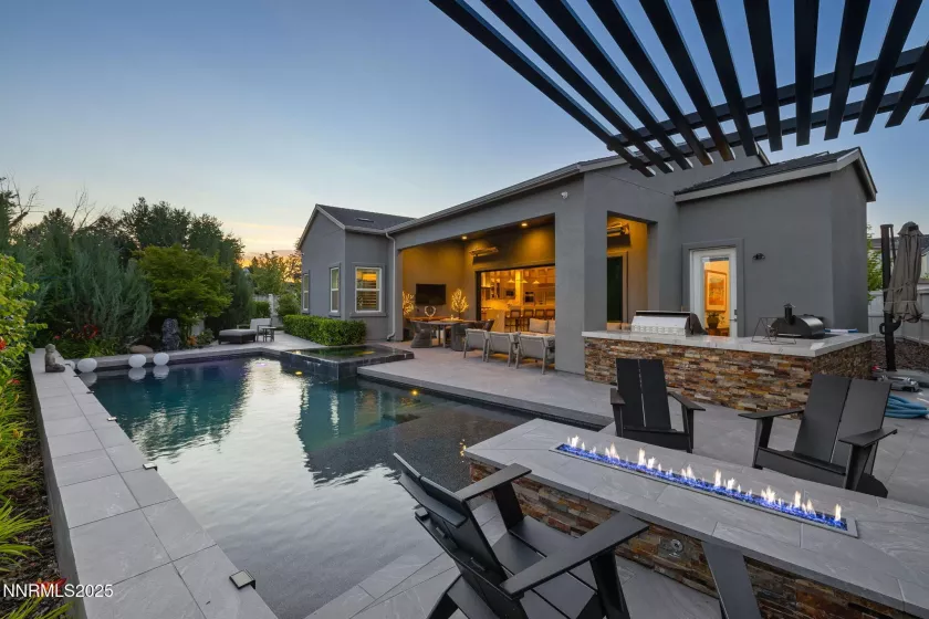 5555 Western Rider, Reno, Nevada 89511, 2 Bedrooms Bedrooms, ,2 BathroomsBathrooms,Residential,Residential,Western Rider,250052253