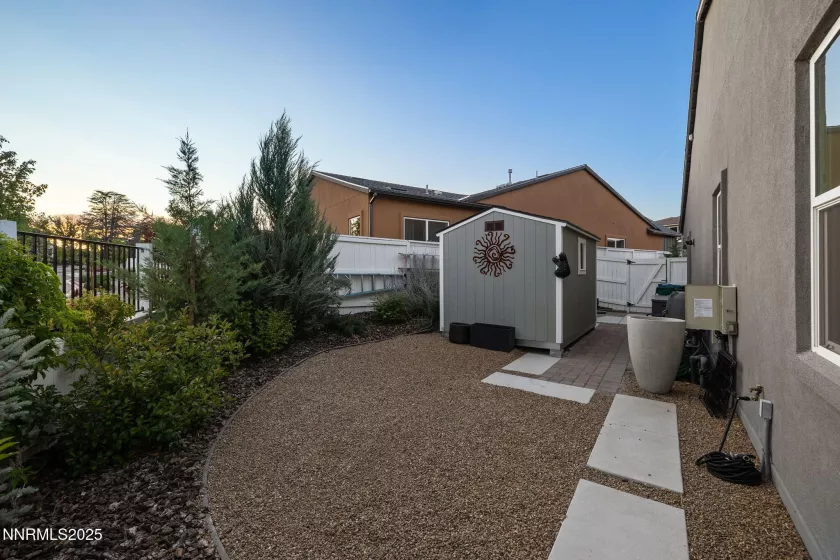 5555 Western Rider, Reno, Nevada 89511, 2 Bedrooms Bedrooms, ,2 BathroomsBathrooms,Residential,Residential,Western Rider,250052253