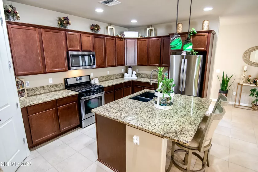 788 Sweet Briar, Sparks, Nevada 89436, 3 Bedrooms Bedrooms, ,3 BathroomsBathrooms,Residential,Residential,Sweet Briar,250052258