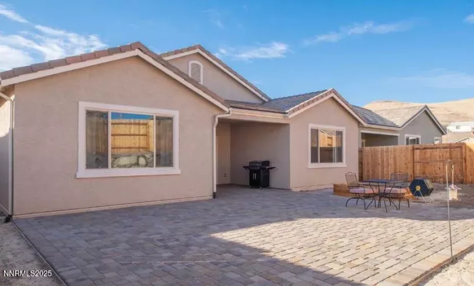 788 Sweet Briar, Sparks, Nevada 89436, 3 Bedrooms Bedrooms, ,3 BathroomsBathrooms,Residential,Residential,Sweet Briar,250052258