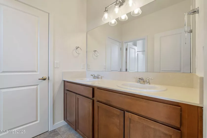4583 Falcon Rock, Sun Valley, Nevada 89433, 3 Bedrooms Bedrooms, ,3 BathroomsBathrooms,Residential,Residential,Falcon Rock,250052257