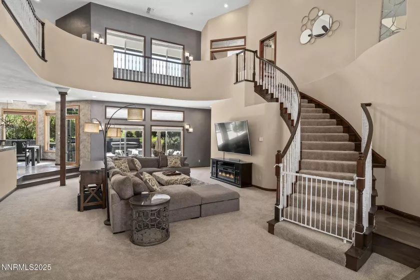 4400 Mountaingate, Reno, Nevada 89519, 3 Bedrooms Bedrooms, ,3 BathroomsBathrooms,Residential,Residential,Mountaingate,250052259