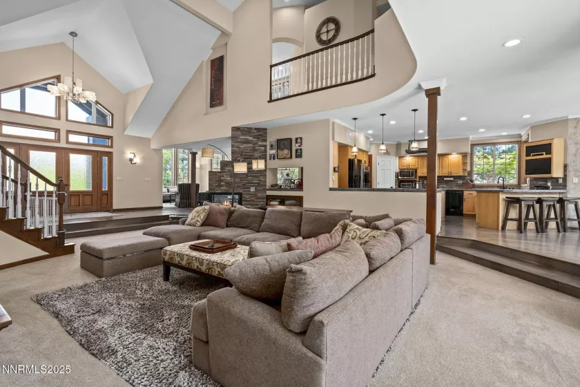4400 Mountaingate, Reno, Nevada 89519, 3 Bedrooms Bedrooms, ,3 BathroomsBathrooms,Residential,Residential,Mountaingate,250052259
