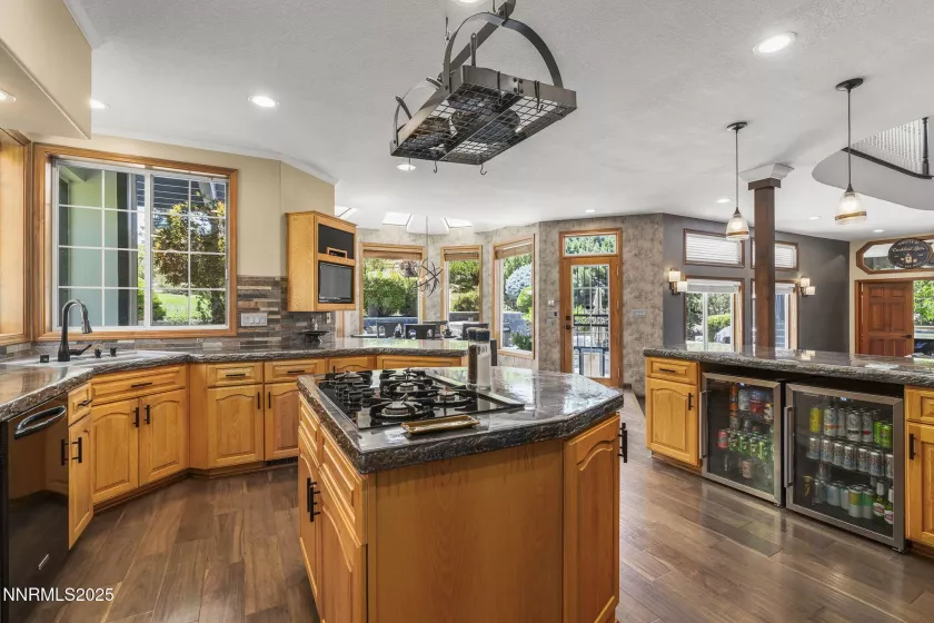4400 Mountaingate, Reno, Nevada 89519, 3 Bedrooms Bedrooms, ,3 BathroomsBathrooms,Residential,Residential,Mountaingate,250052259