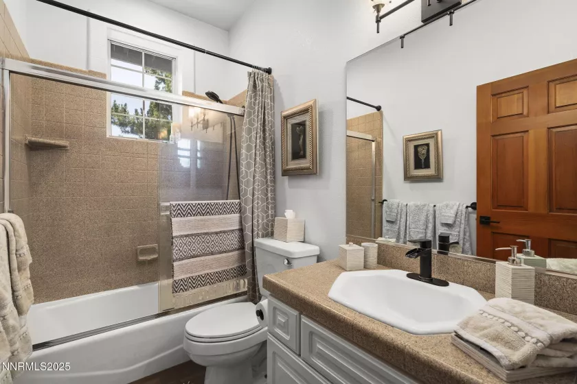 4400 Mountaingate, Reno, Nevada 89519, 3 Bedrooms Bedrooms, ,3 BathroomsBathrooms,Residential,Residential,Mountaingate,250052259