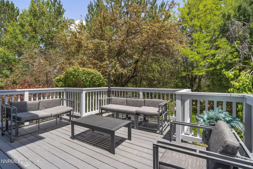 4400 Mountaingate, Reno, Nevada 89519, 3 Bedrooms Bedrooms, ,3 BathroomsBathrooms,Residential,Residential,Mountaingate,250052259