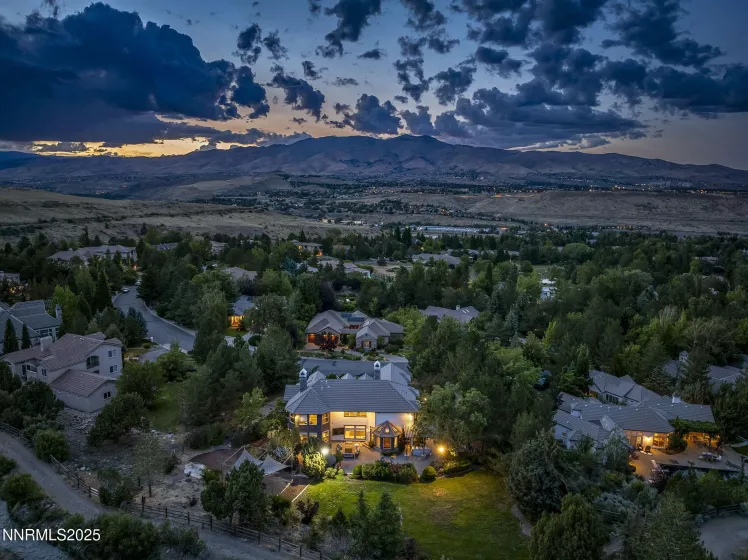 4400 Mountaingate, Reno, Nevada 89519, 3 Bedrooms Bedrooms, ,3 BathroomsBathrooms,Residential,Residential,Mountaingate,250052259